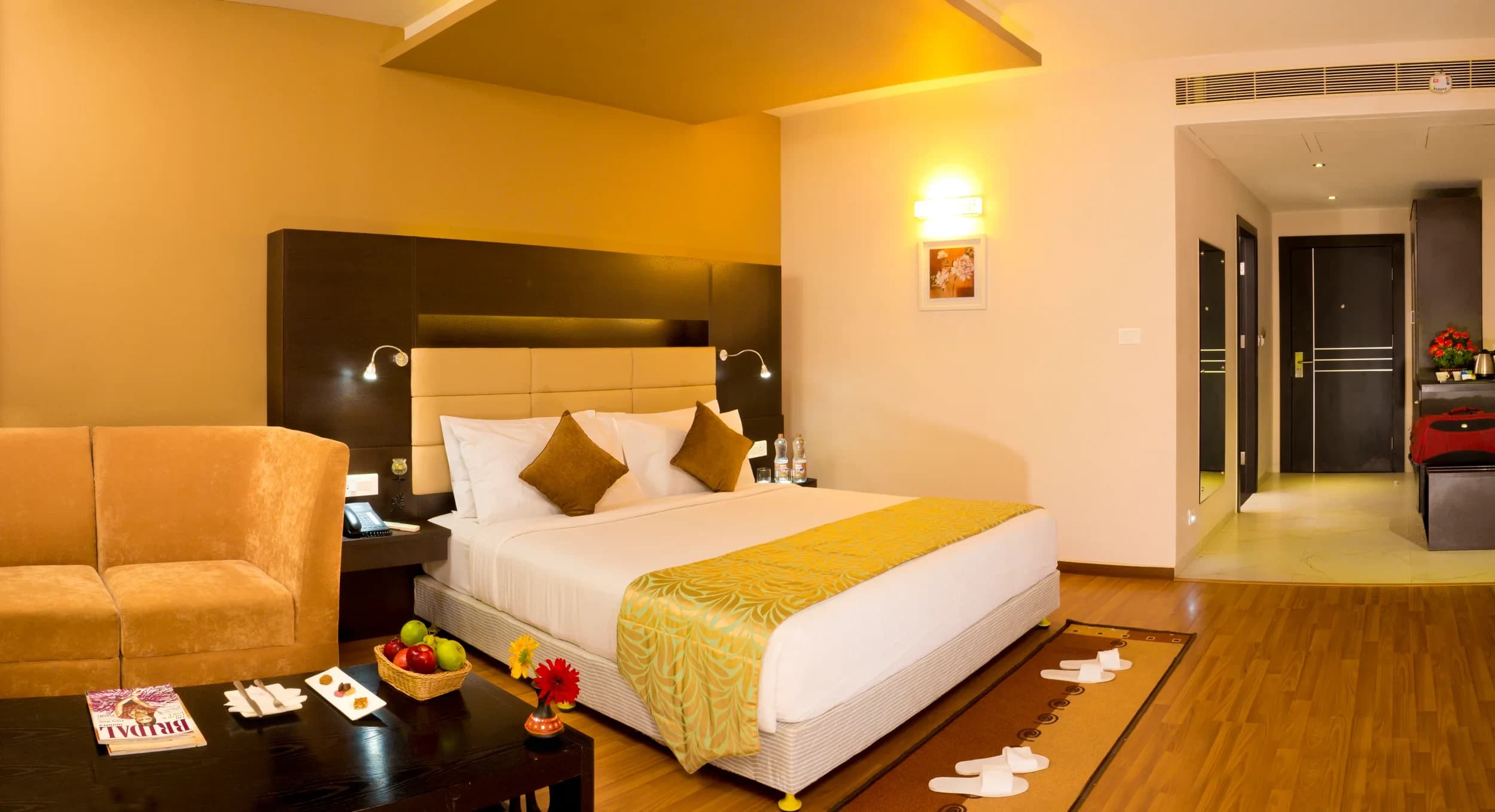 overview poppys hotel madurai