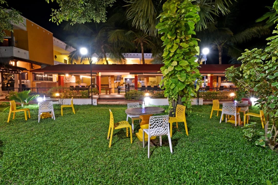 poppys pondicherry lawn