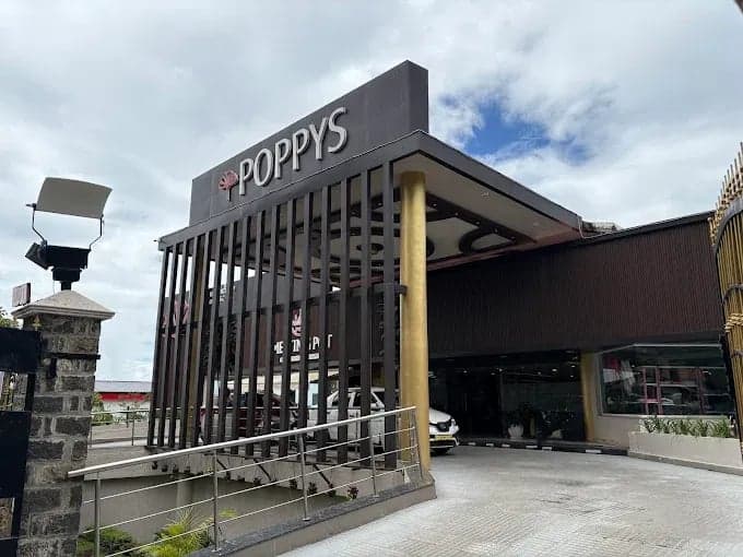 Hotels in Kodaikanal Near Lake