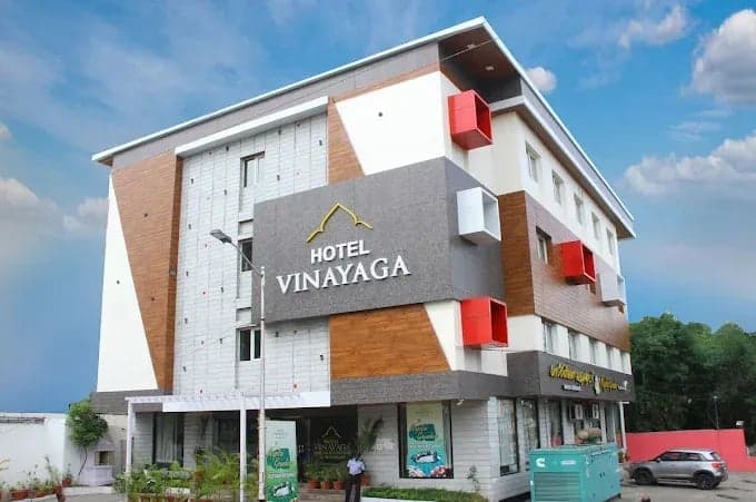 Exploring Temples? Stay at Vinayaga by Poppys Hotels in Kumbakonam Near Temple