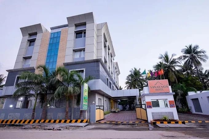 Hotels in Rameshwaram Near Temple
