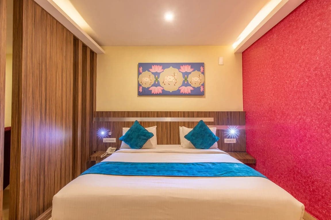 Vinayaga Family Room