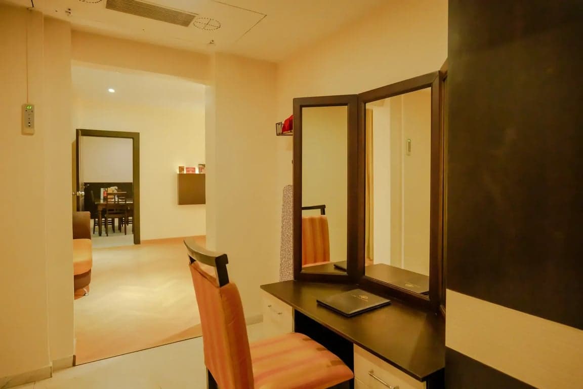 Poppys Presidential Suite