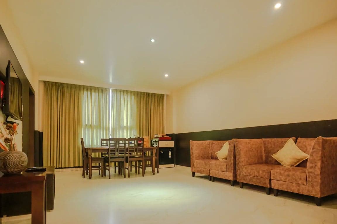 Poppys Presidential Suite